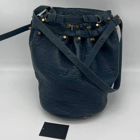 Authentic Alexander Wang Diego medium bucket bag - Picture 13 of 15
